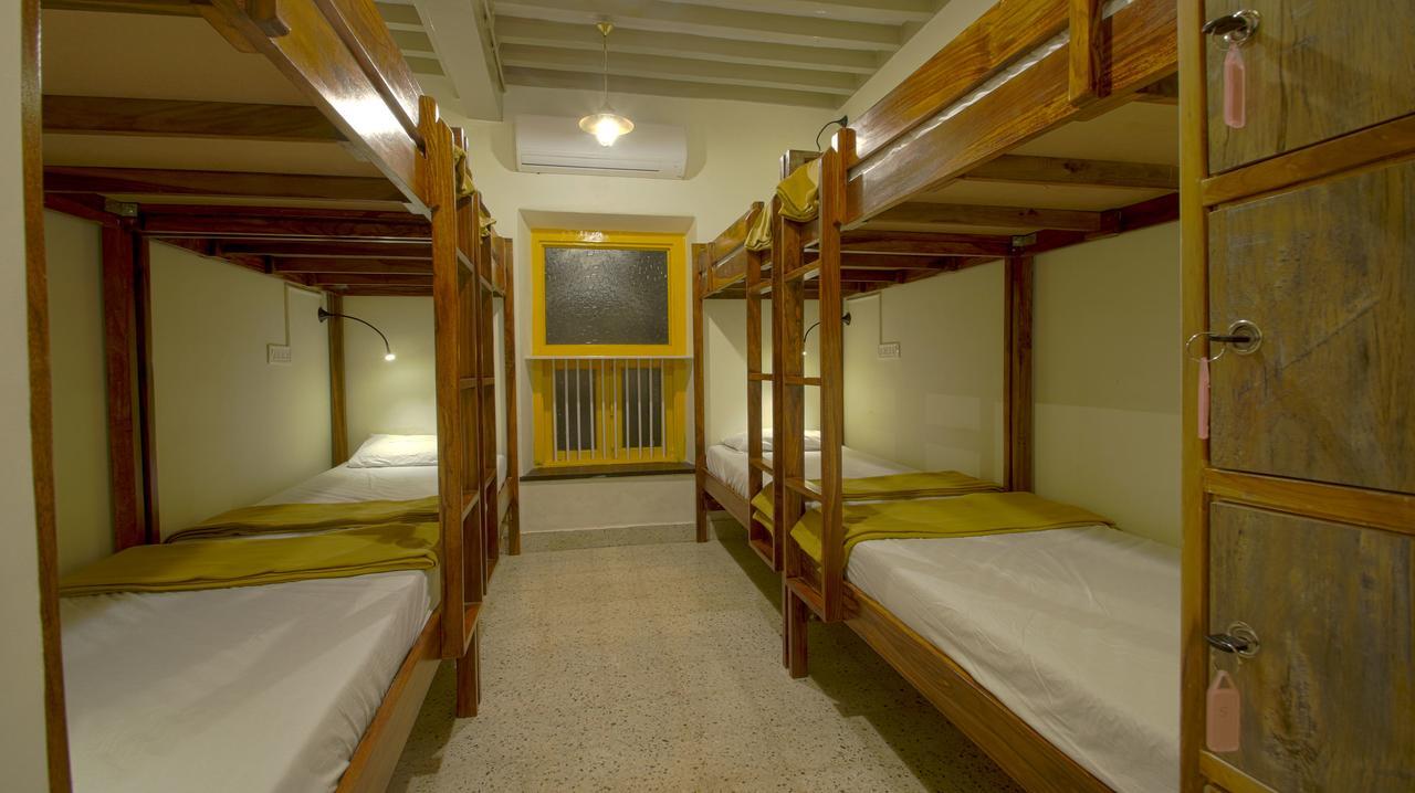 Horn Ok Please Hostel Mumbai Dış mekan fotoğraf